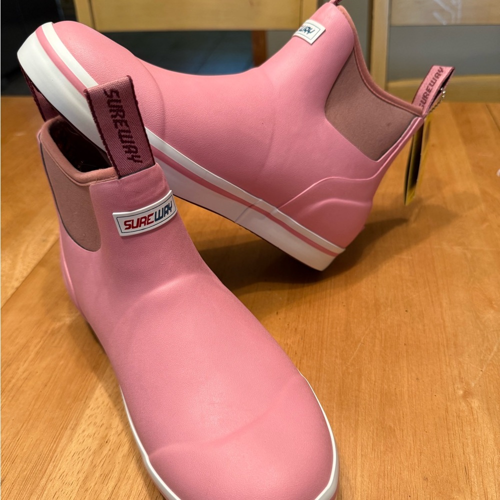 Pink Women's Waterproof Chelsea Rain Shoes